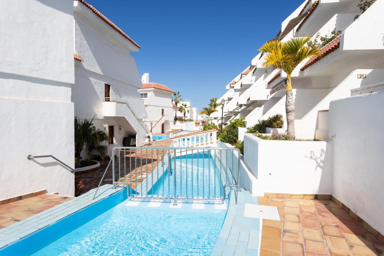 Precioso Alojamiento Con Piscina En Urbanizacion Playa de las Americas (Tenerife) Exterior photo