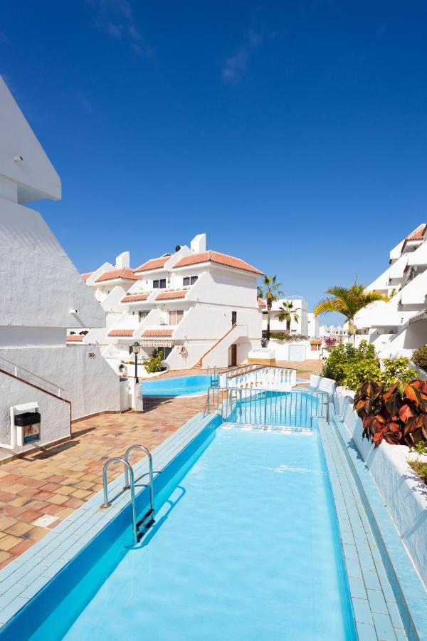 Precioso Alojamiento Con Piscina En Urbanizacion Playa de las Americas (Tenerife) Exterior photo